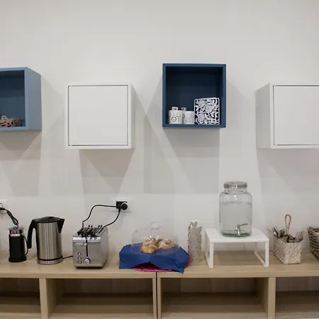 Fana Bed & Breakfast 3*