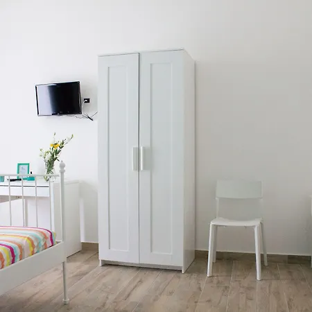 Fana Bed and Breakfast 3*