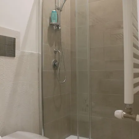 Fana Bed and Breakfast