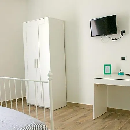 Fana Bed & Breakfast